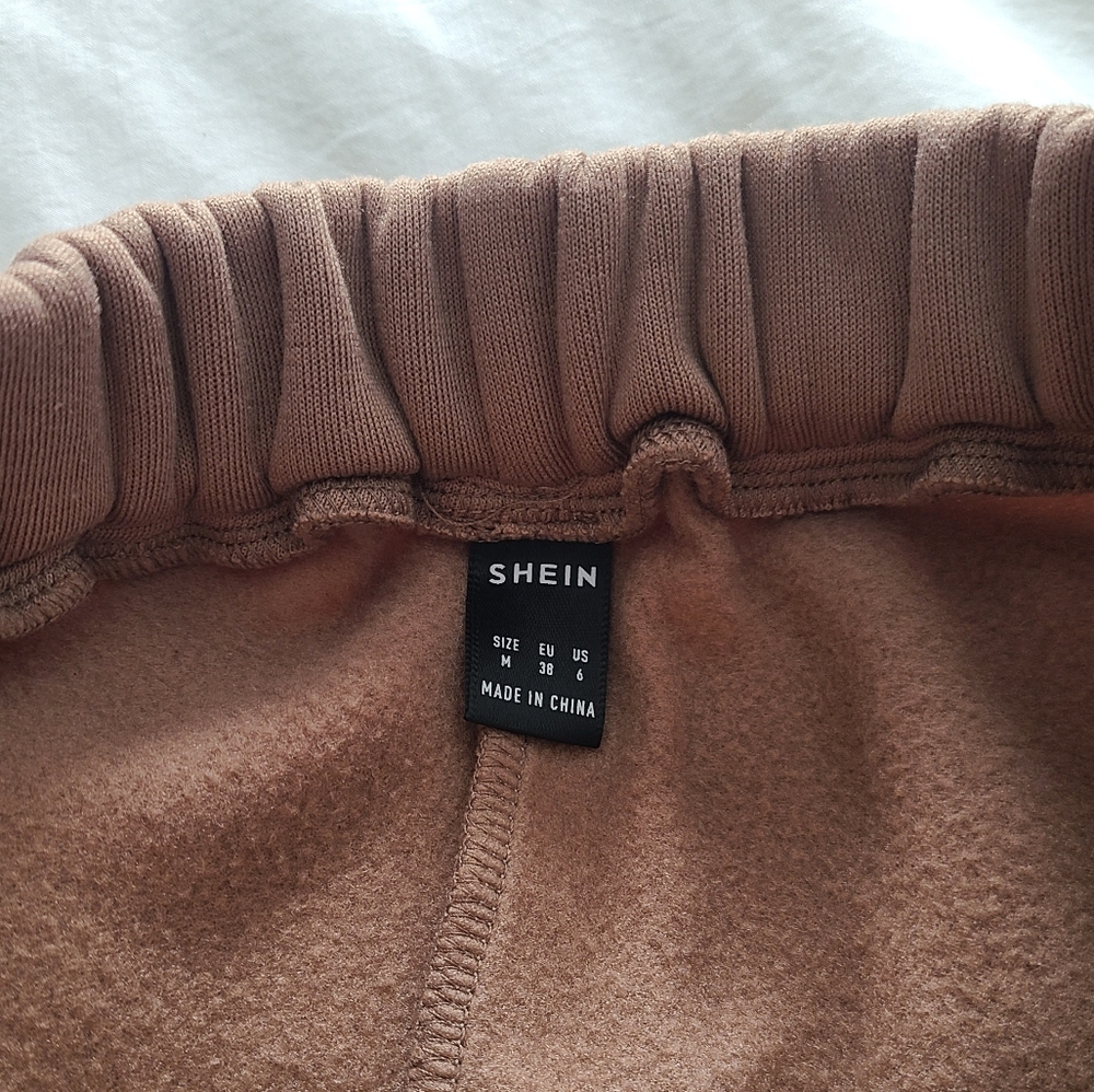 Sweat pants - Picture 4 of 7